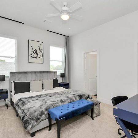Casa Azure - New Modern 3 Bedroom Med Center, Nrg, Uh ヒューストン エクステリア 写真