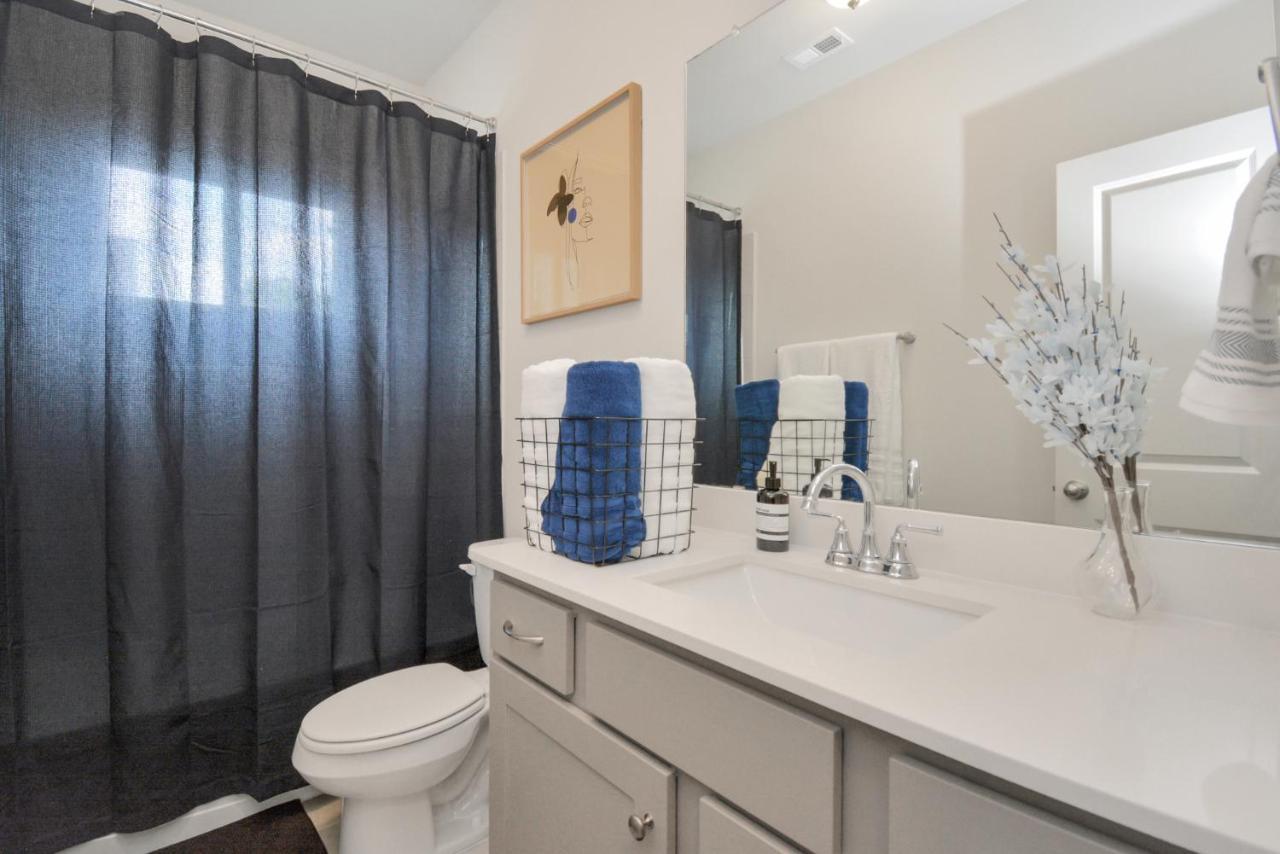 Casa Azure - New Modern 3 Bedroom Med Center, Nrg, Uh ヒューストン エクステリア 写真